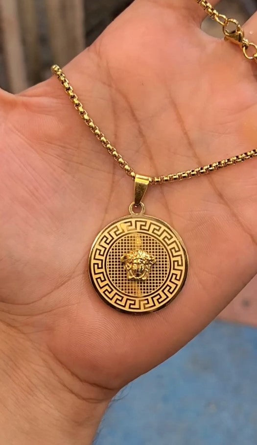 KING+GUCCI PENDANT