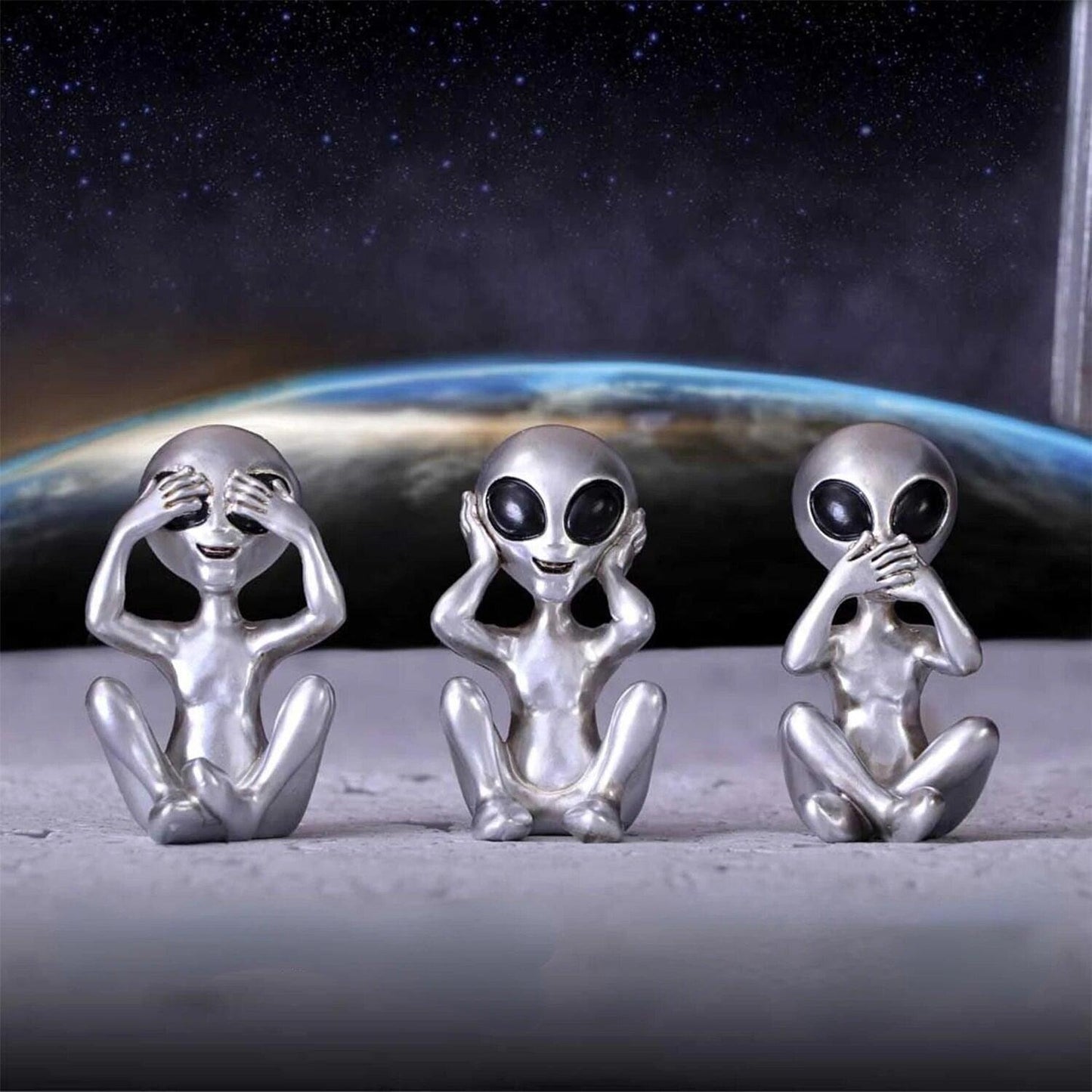 New Outer Space Alien Accessories Statue Martians Garden Figurine Set