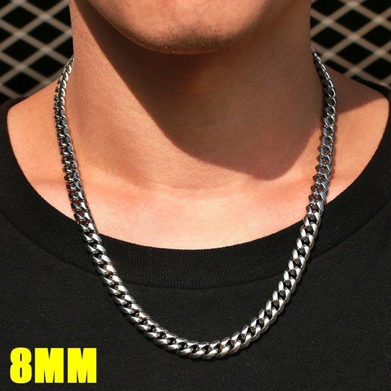 Daily Wearing Cuban Link Chain Choker - MaxwellVerBeek.com