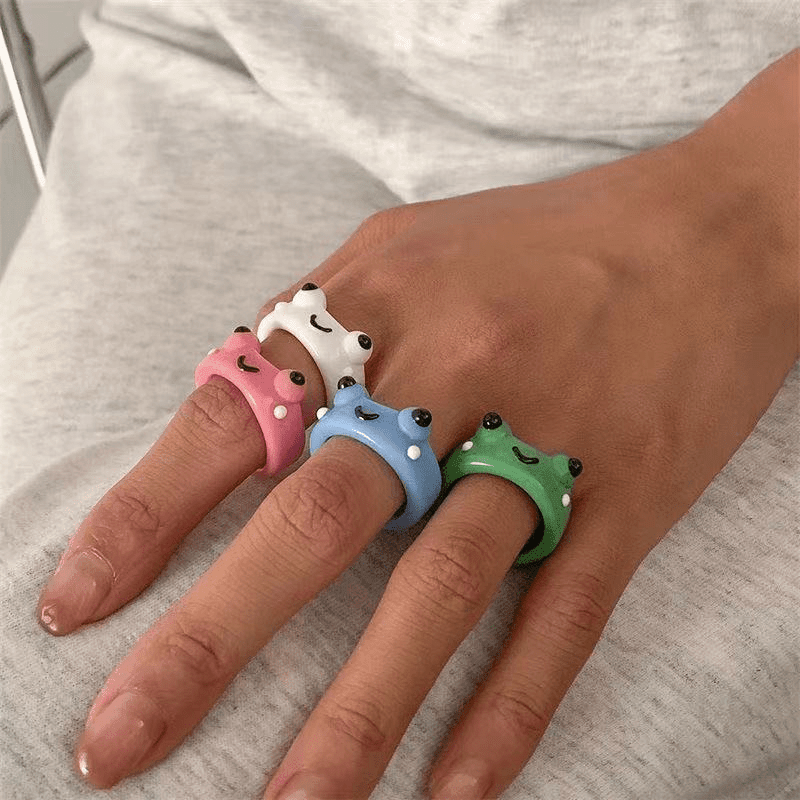 Colorful Acrylic Ring - MaxwellVerBeek.com