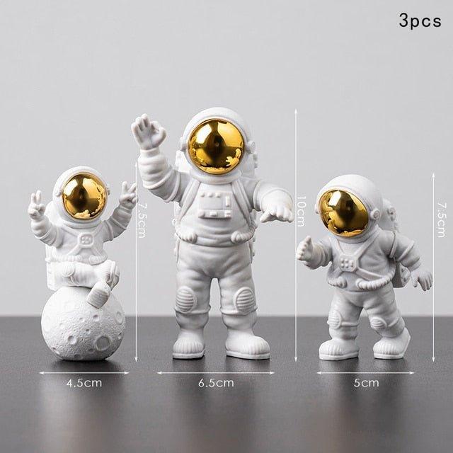 Astronaut and Moon Home Decor Set - MaxwellVerBeek.com