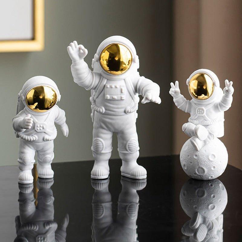 Astronaut and Moon Home Decor Set - MaxwellVerBeek.com