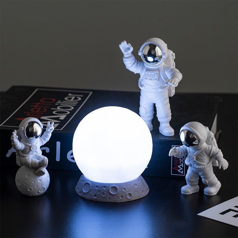 Astronaut and Moon Home Decor Set - MaxwellVerBeek.com